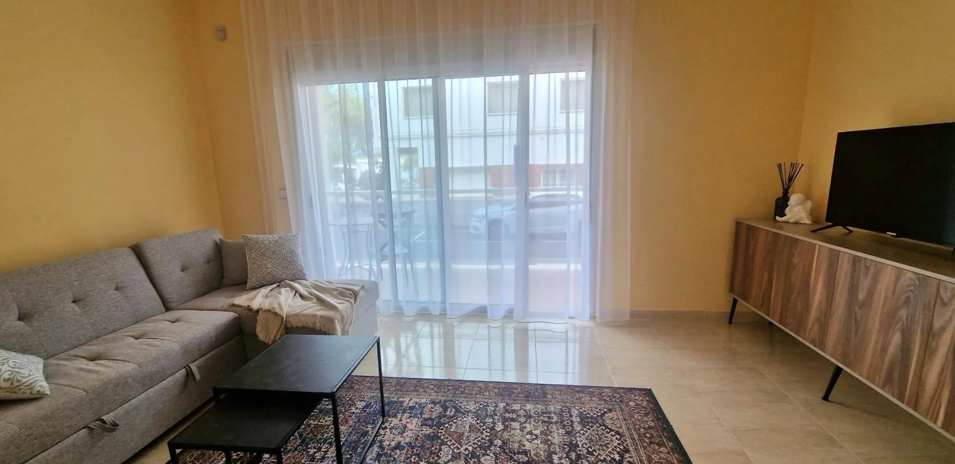Apartament Sant Jaume D'Enveja Apartment